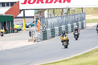 enduro-digital-images;event-digital-images;eventdigitalimages;mallory-park;mallory-park-photographs;mallory-park-trackday;mallory-park-trackday-photographs;no-limits-trackdays;peter-wileman-photography;racing-digital-images;trackday-digital-images;trackday-photos